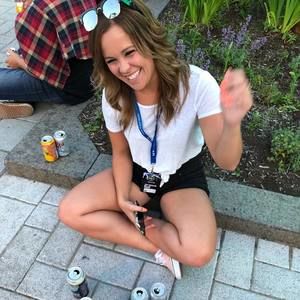 Meet your Posher, Evy